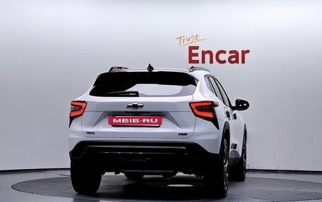 Chevrolet Trax, 2023 год, 1 645 000 рублей, 4 фотография