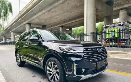 Ford Explorer VI, 2025 год, 7 550 000 рублей, 2 фотография