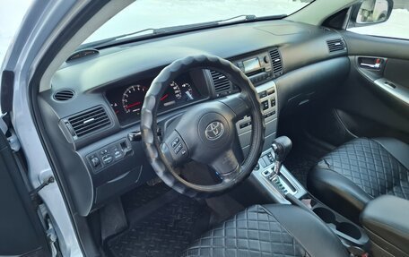 Toyota Corolla, 2006 год, 670 000 рублей, 10 фотография