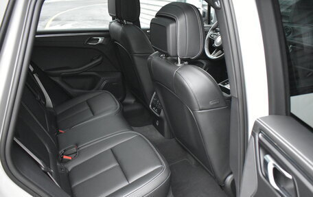 Porsche Macan I рестайлинг, 2025 год, 12 999 000 рублей, 22 фотография