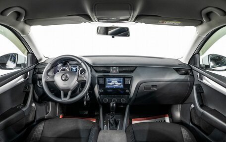 Skoda Octavia, 2020 год, 1 530 000 рублей, 8 фотография