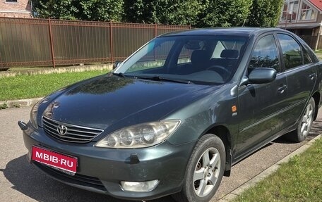 Toyota Camry V40, 2005 год, 839 000 рублей, 1 фотография