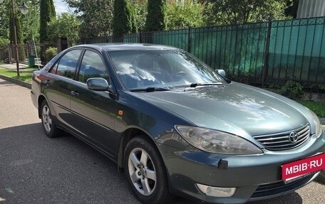 Toyota Camry V40, 2005 год, 839 000 рублей, 2 фотография