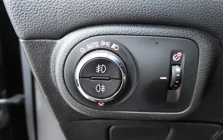 Opel Zafira C рестайлинг, 2013 год, 870 000 рублей, 24 фотография