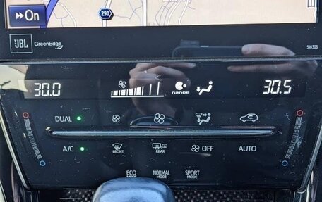 Toyota Harrier, 2017 год, 2 220 000 рублей, 14 фотография