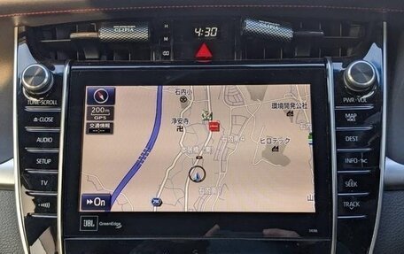 Toyota Harrier, 2017 год, 2 220 000 рублей, 13 фотография