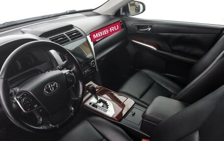 Toyota Camry, 2014 год, 1 559 000 рублей, 9 фотография