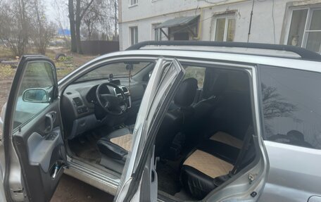 Mitsubishi Space Star I рестайлинг, 2001 год, 250 000 рублей, 6 фотография