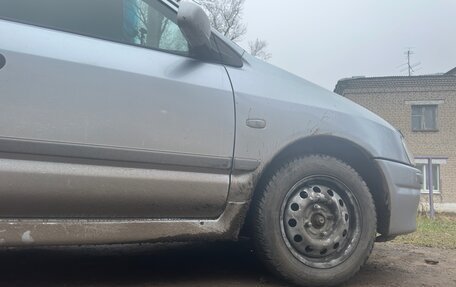 Mitsubishi Space Star I рестайлинг, 2001 год, 250 000 рублей, 8 фотография