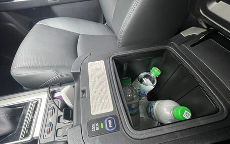 Toyota Land Cruiser Prado 150 рестайлинг 2, 2022 год, 8 499 999 рублей, 9 фотография