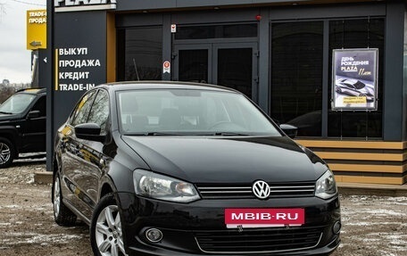 Volkswagen Polo VI (EU Market), 2012 год, 849 000 рублей, 2 фотография