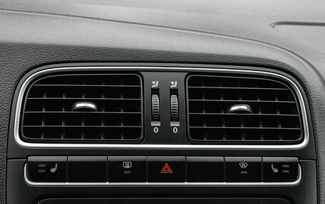 Volkswagen Polo VI (EU Market), 2012 год, 849 000 рублей, 17 фотография