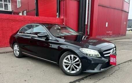 Mercedes-Benz C-Класс, 2019 год, 2 870 000 рублей, 3 фотография