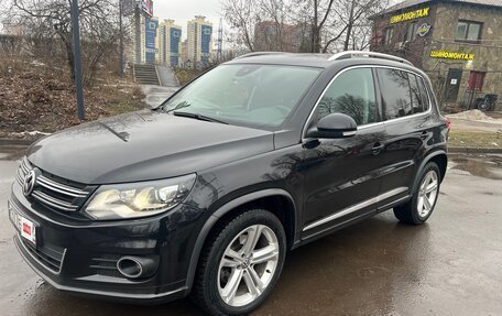 Volkswagen Tiguan I, 2015 год, 1 870 000 рублей, 2 фотография