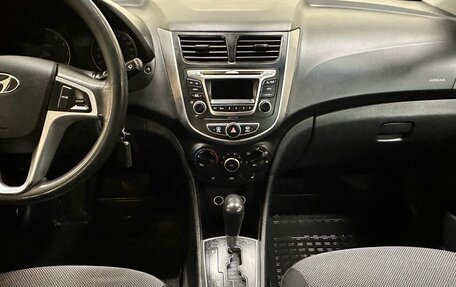 Hyundai Solaris II рестайлинг, 2013 год, 847 000 рублей, 7 фотография