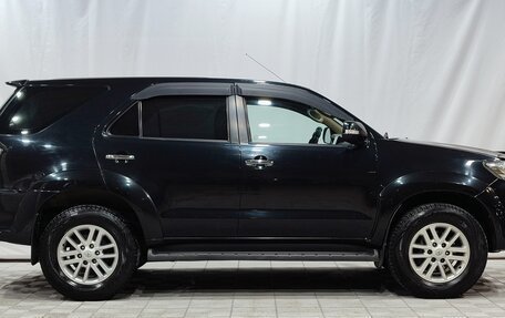 Toyota Fortuner I, 2013 год, 2 250 000 рублей, 4 фотография