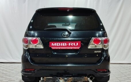 Toyota Fortuner I, 2013 год, 2 250 000 рублей, 6 фотография