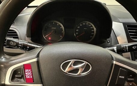 Hyundai Solaris II рестайлинг, 2013 год, 847 000 рублей, 8 фотография