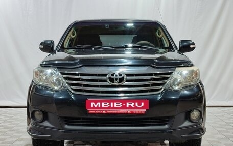 Toyota Fortuner I, 2013 год, 2 250 000 рублей, 2 фотография