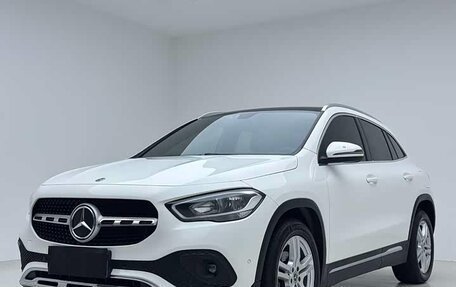 Mercedes-Benz GLA, 2021 год, 2 650 000 рублей, 5 фотография