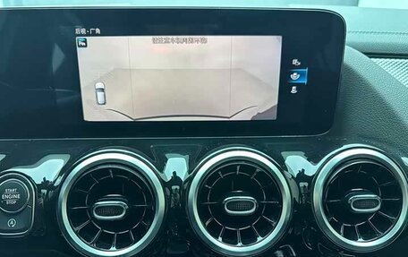 Mercedes-Benz GLA, 2021 год, 2 650 000 рублей, 14 фотография