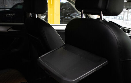 Volkswagen Tiguan II, 2020 год, 2 289 000 рублей, 29 фотография