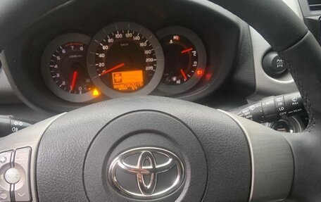 Toyota RAV4, 2006 год, 1 100 000 рублей, 8 фотография