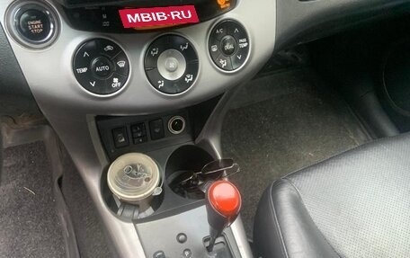 Toyota RAV4, 2006 год, 1 100 000 рублей, 9 фотография