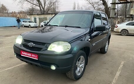 Chevrolet Niva I рестайлинг, 2017 год, 650 000 рублей, 1 фотография