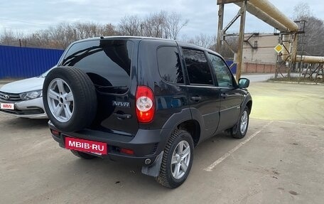 Chevrolet Niva I рестайлинг, 2017 год, 650 000 рублей, 4 фотография
