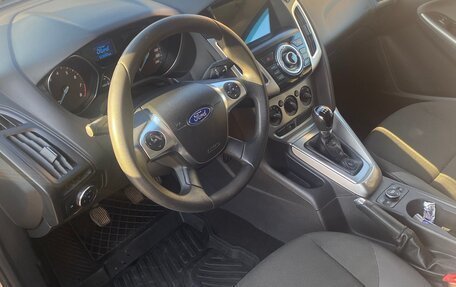 Ford Focus III, 2011 год, 820 000 рублей, 2 фотография