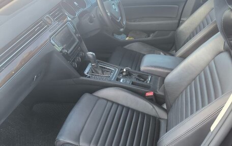 Volkswagen Passat B8 рестайлинг, 2015 год, 1 899 999 рублей, 9 фотография