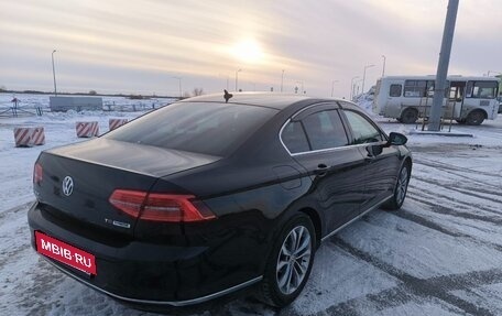 Volkswagen Passat B8 рестайлинг, 2015 год, 1 899 999 рублей, 3 фотография