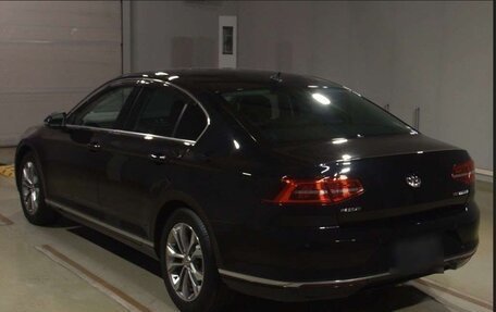 Volkswagen Passat B8 рестайлинг, 2015 год, 1 899 999 рублей, 14 фотография