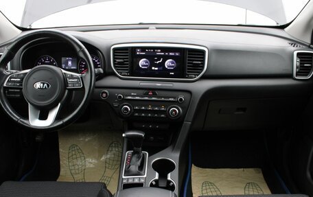 KIA Sportage IV рестайлинг, 2021 год, 2 690 000 рублей, 12 фотография