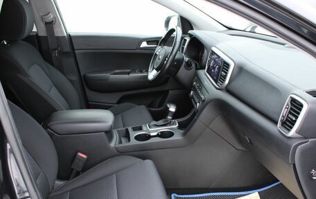 KIA Sportage IV рестайлинг, 2021 год, 2 690 000 рублей, 9 фотография