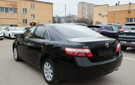 Toyota Camry, 2008 год, 950 000 рублей, 4 фотография