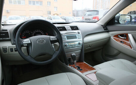 Toyota Camry, 2008 год, 950 000 рублей, 6 фотография