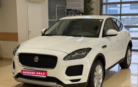 Jaguar E-Pace, 2018 год, 2 300 000 рублей, 3 фотография