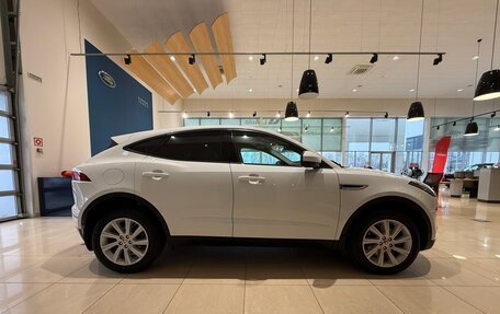 Jaguar E-Pace, 2018 год, 2 300 000 рублей, 8 фотография