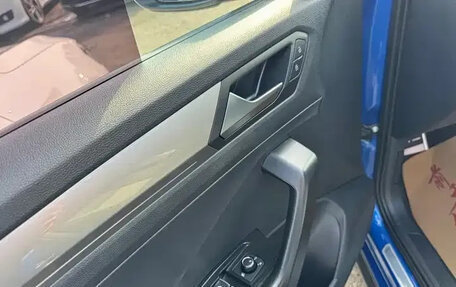 Volkswagen T-Roc I, 2022 год, 1 680 111 рублей, 8 фотография