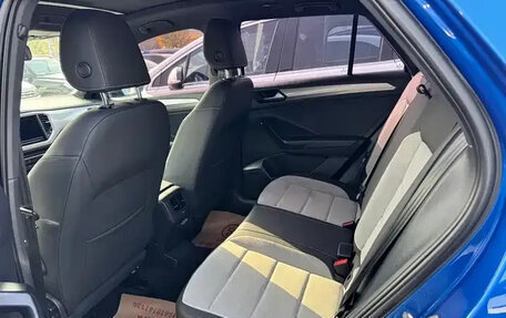 Volkswagen T-Roc I, 2022 год, 1 680 111 рублей, 14 фотография