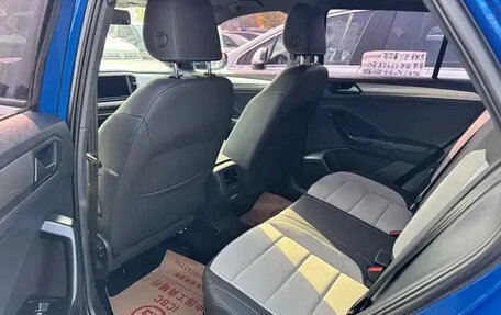 Volkswagen T-Roc I, 2022 год, 1 680 111 рублей, 13 фотография