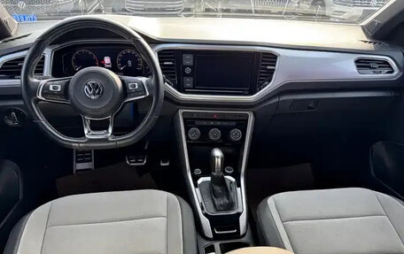 Volkswagen T-Roc I, 2022 год, 1 680 111 рублей, 15 фотография