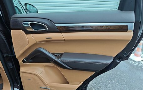 Porsche Cayenne III, 2016 год, 5 297 000 рублей, 25 фотография