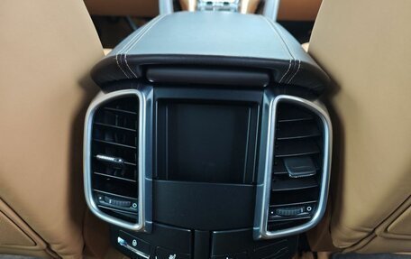 Porsche Cayenne III, 2016 год, 5 297 000 рублей, 28 фотография