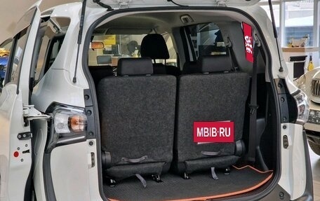 Toyota Sienta II, 2019 год, 1 450 000 рублей, 22 фотография