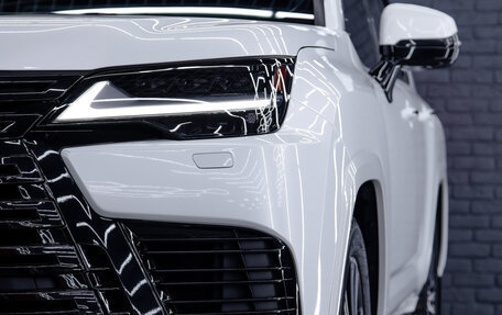 Lexus LX, 2022 год, 14 700 000 рублей, 7 фотография