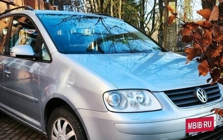 Volkswagen Touran III, 2006 год, 770 000 рублей, 8 фотография