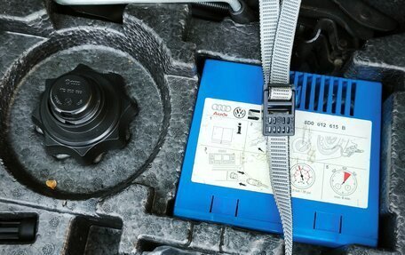 Volkswagen Touran III, 2006 год, 770 000 рублей, 12 фотография